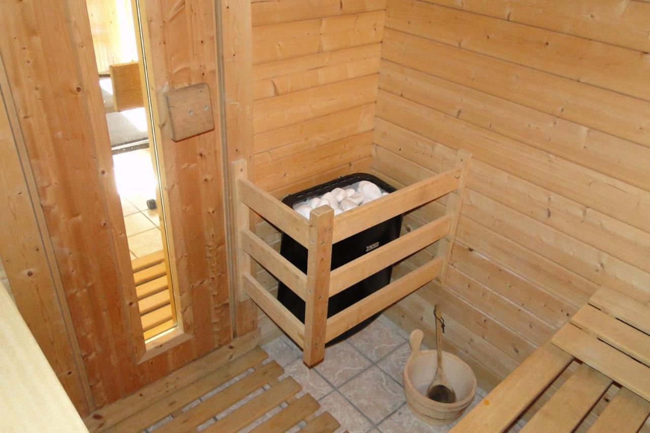 Gite 295 Montagnes Du Jura Avec Spa Et Sauna Classe 3 Etoiles Foncine-le-Haut Dış mekan fotoğraf